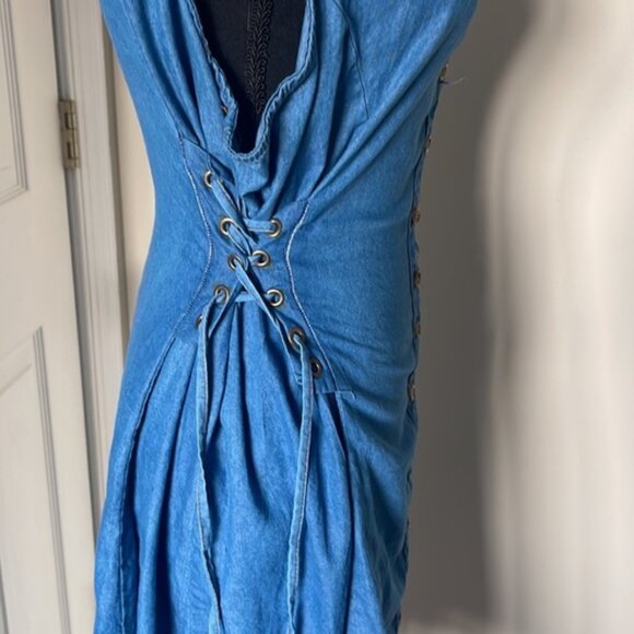 Woman’s Denim Dress - Picture 3 of 5